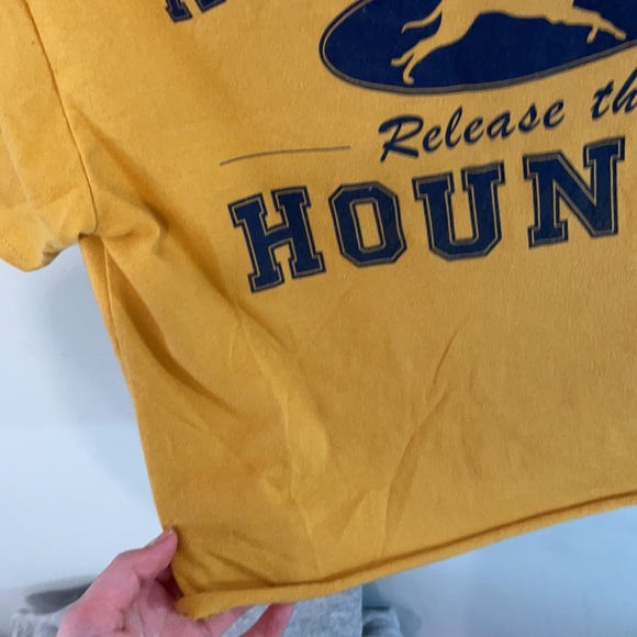 Yellow Women’s crop top! Size: SMALL. - Picture 3 of 4